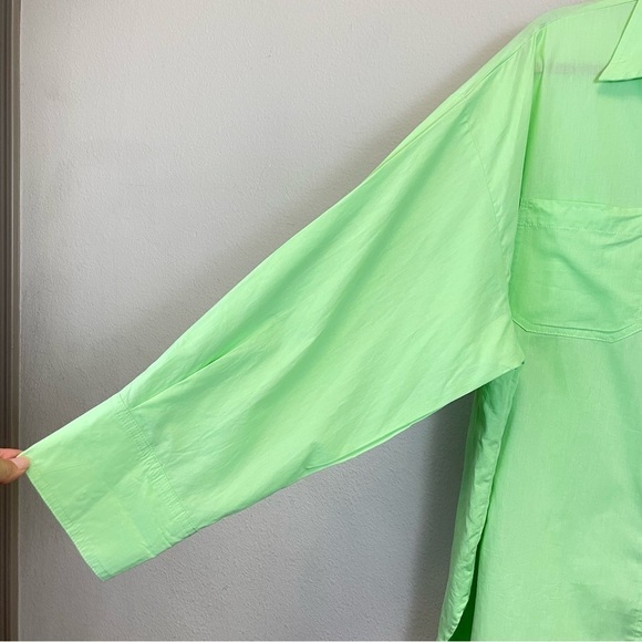 Signature8 Lime Oversized Poplin Button Down Shirt
Size Large - Picture 7 of 11